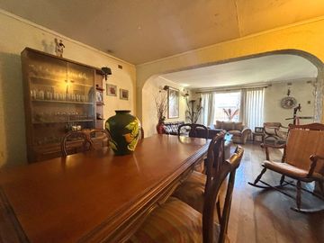 Se Vende Casa 5 Dormitorios, San Miguel, Metro San Miguel