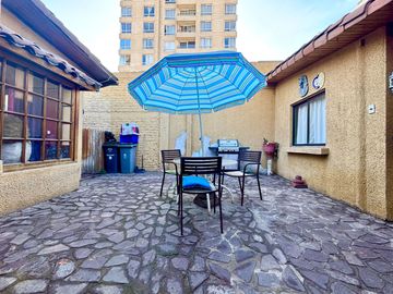 Se Vende Casa 5 Dormitorios, San Miguel, Metro San Miguel