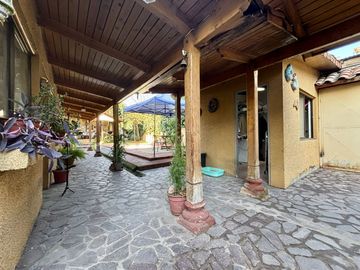 Se Vende Casa 5 Dormitorios, San Miguel, Metro San Miguel