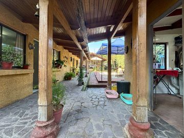 Se Vende Casa 5 Dormitorios, San Miguel, Metro San Miguel
