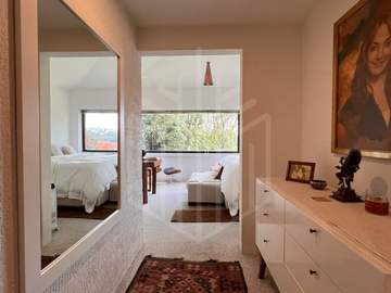 EXCLUSIVO DEPARTAMENTO CON DOBLE FILTRO DE SEGURIDAD EN VENTA EN CLUB DE GOLF VALLESCONDIDO.