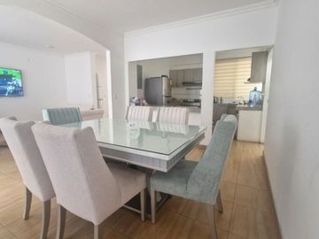 CASA EN VENTA EN PUERTO AZUL