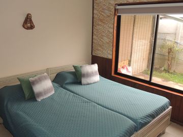 ESTUPENDA CASA EN EL CENTRO DE OLMUE, CALLE O´HIGGINS 5 DORMITORIOS, 4 BAÑOS