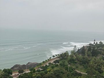 Alquilo departamento flat en el Malecón Cisneros - 170 m2, Vista espectacular, 3 Dorm. US$2,100.00
