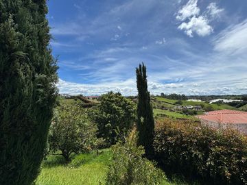 se vende finca en el carmen de viboral