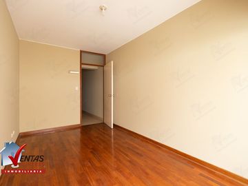 VENTA DE DEARTAMENTO EN HUERTOS DE SAN ANTONIO, SURCO