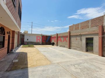 Se Vende Casa De Playa Mas Terreno En Huanchaquito - At 291.05 M2 - Ac 225 M2- 160000 Dolares