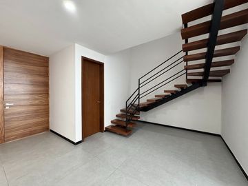 Casa nueva en Coto Los Almendros, Zapopan