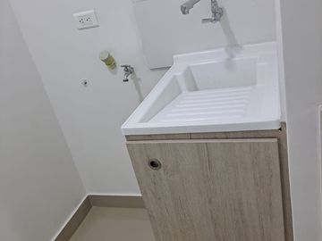 Venta de Apartamento en Manga en edificio Urantia con vista panorámica