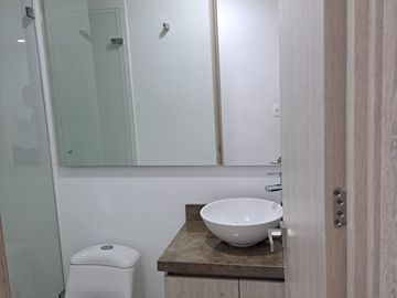 Venta de Apartamento en Manga en edificio Urantia con vista panorámica