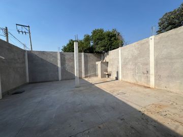 Gran ubicación Terreno en VENTA en esquina excelente ubicación Chimalhuacán MEXIBUS