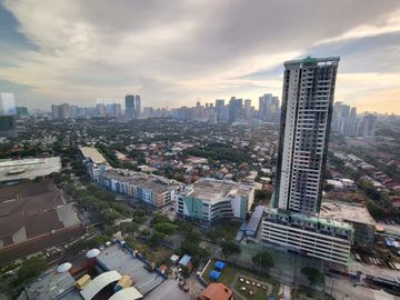 FOR SALE / LEASE: 101.88 SQM Office Space in The Glaston Tower, Pasig City