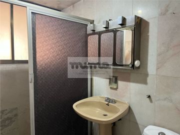 Terreno en Venta en Av. División del Norte CON USO DE SUELO (HC)