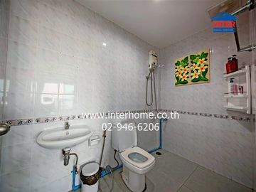 2-storey twin house, 42.3 sq m., Ek Siam-Khlong Yong Village, Khlong Yong-Nakhon Pathom Road (3004), Phutthamonthon, Nakhon Pathom