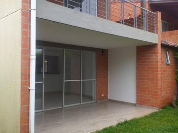 🏡 Se Vende Espectacular Casa – Verde Alfaguara (Jamundí)