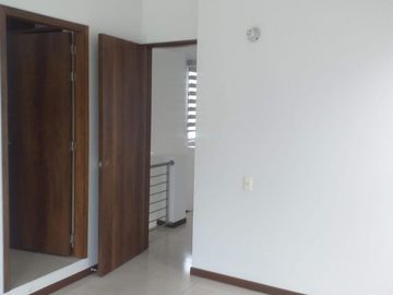 🏡 Se Vende Espectacular Casa – Verde Alfaguara (Jamundí)