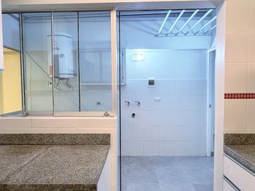 VENDO DEPARTAMENTO FRENTE A PARQUE (SURCO)