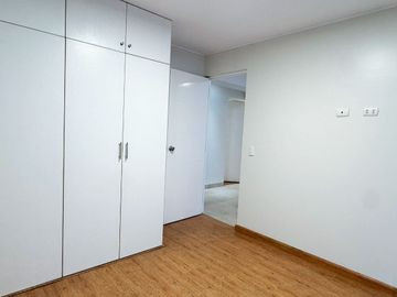 VENDO DEPARTAMENTO FRENTE A PARQUE (SURCO)