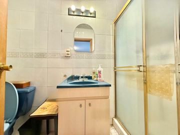 CASA EN VENTA EN LOMAS 4ta SECCION EXCELENTE UBICACION