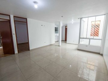 🏡 Departamento en Venta – 5to Piso, Vista Interior - LOS OLIVOS
