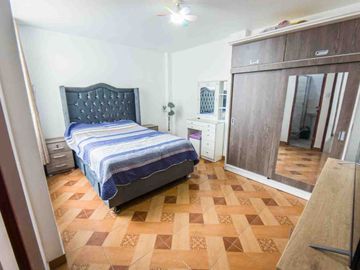 🏡 Departamento en Venta – 5to Piso, Vista Interior - LOS OLIVOS