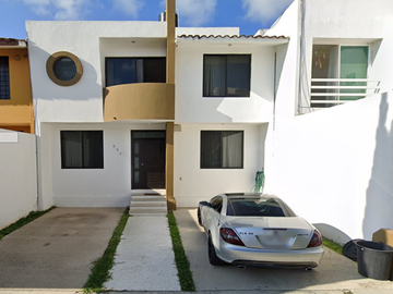 VENTA DE CASA EN TUXTLA GUTIERREZ