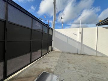 casa de alquiler en manta urbanización zona sur fv