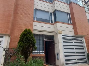 SE VENDE CASA EN PORTAL DE CANAPRO TUNJA