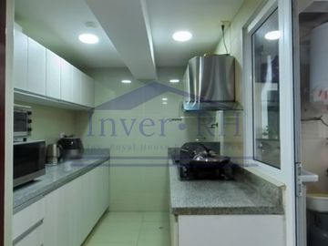 Jesús María, Departamento Impecable con Cochera y Depósito (Todo Incluido) – Av. San Felipe.