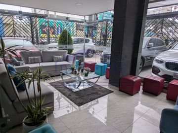 Jesús María, Departamento Impecable con Cochera y Depósito (Todo Incluido) – Av. San Felipe.