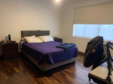 Venta de casa en esquina en San Borja
