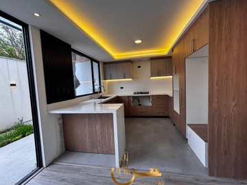 Casa en Venta en Cuenca Ecuador, Sector Rio Amarillo cerca de la Autopista