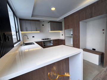 Casa en Venta en Cuenca Ecuador, Sector Rio Amarillo cerca de la Autopista