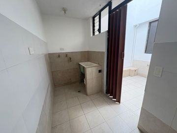 CASA EN VENTA SECTOR SAN ISIDRO DEL INCA