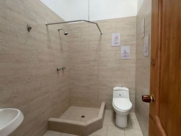 CASA EN VENTA SECTOR SAN ISIDRO DEL INCA