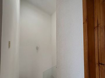 CASA EN VENTA SECTOR SAN ISIDRO DEL INCA