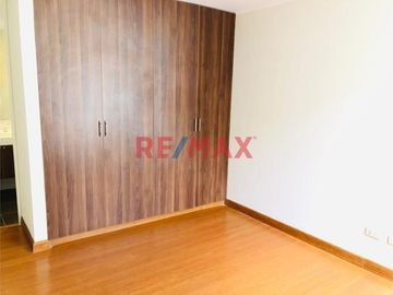 ID: 1142133 🔑Alquiler De Exclusivo Departamento En Lince Límite Con San Isidro✨️