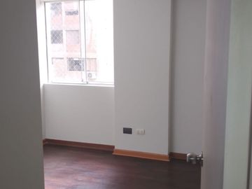 Se alquila se vende Amplio departamento en la mejor zona de Miraflores