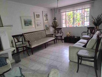 Hermosa casa en el poblado de san esteban Popayán