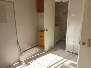 Tu Clínica Dental en el Corazón de Valparaíso – ¡Espacio listo para trabajar!