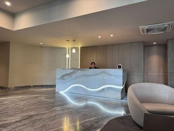 HERMOSO DEPARTAMENTO EN EDIFICIO BOREAL EN VENTA/ VALLE ORIENTE