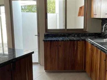 CASA EN VENTA EN LOMA ALTA TRES MARIAS