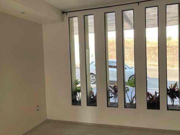 CASA EN VENTA EN LOMA ALTA TRES MARIAS