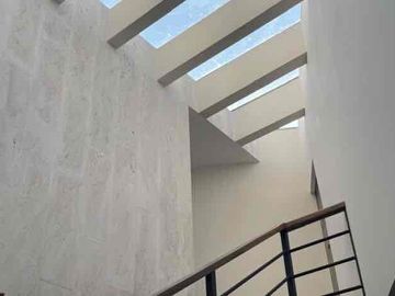 CASA EN VENTA EN LOMA ALTA TRES MARIAS