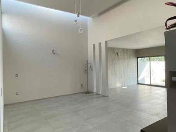 CASA EN VENTA EN LOMA ALTA TRES MARIAS