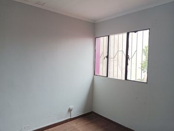 Una Gran Inversión en Barrio Recreo, Dos Accesos, Dos Hogares,