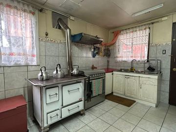 Se vende casa en Las Ánimas, Valdivia