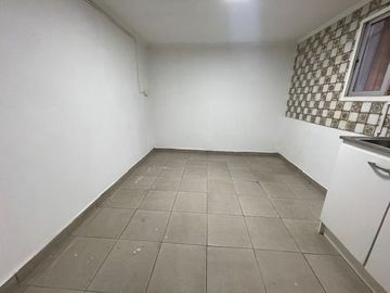 VENDO CASA 3D y  1B AVDA MAPOCHO COMUNA DE CERRO NAVIA