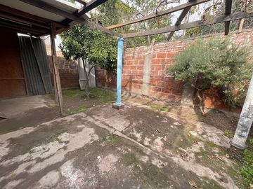 VENDO CASA 3D y  1B AVDA MAPOCHO COMUNA DE CERRO NAVIA