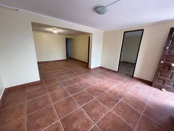 VENDO CASA 3D y  1B AVDA MAPOCHO COMUNA DE CERRO NAVIA